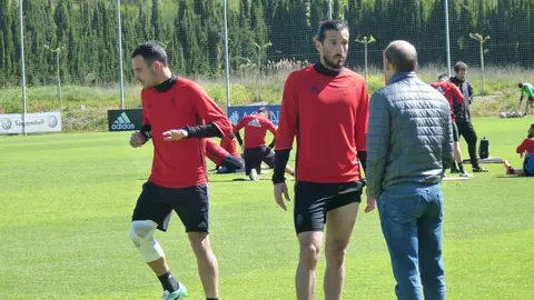 Unai García y Vujadinovic en Tajonar.