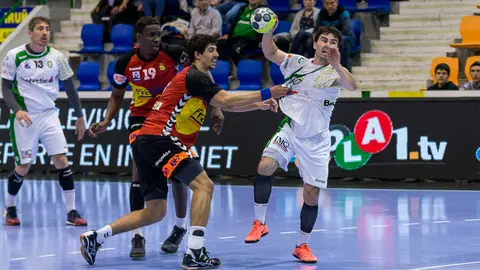 Partido de Liga Asobal entre Helvetia Anaitasuna y Fraikin Granollers disputado en el pabellón Anaitasuna (08). IÑIGO ALZUGARAY