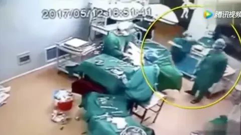 Momento en el que se inicia la agresión. YOUTUBE