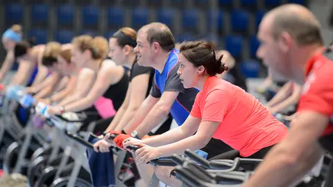 Maratón de spinning en Anaitasuna. PABLO LASAOSA 14