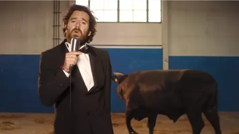 Imagen del éxito 'Seamos como los toros en Pamplona', en Italia