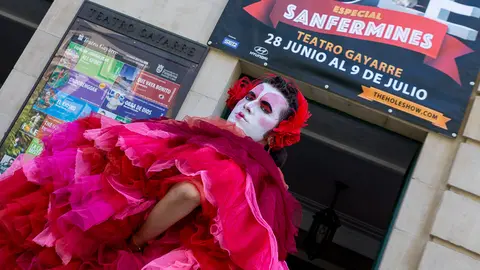 Presentación del espectáculo 'The Hole', que entre el 28 de junio y el 9 de julio tiene lugar en el Teatro Gayarre (16). IÑIGO ALZUGARAY