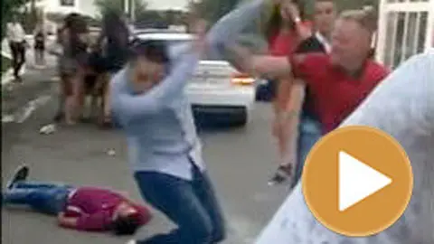 Brutal pelea a las puertas de una discoteca de Marbella f