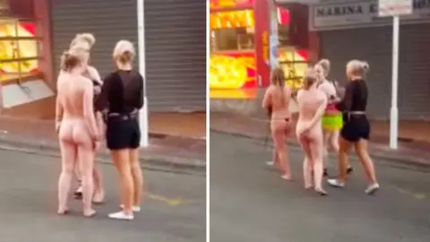 Las chicas grabadas desnudas en Magaluf cuando volvían de fiesta. YOUTUBE