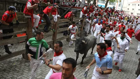ENCIERRO 8 FINAL CALLEJON 9 JORGE NAGORE