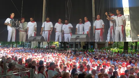 Folklore en Paseo Sarasate