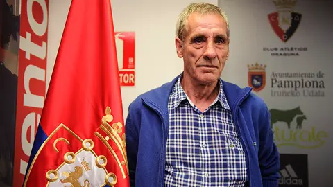 Presentación de los actos del 50 aniversario de El Sadar, con la presencia de Luis Sabalza, presidente del club. MIGUEL OSÉS_14