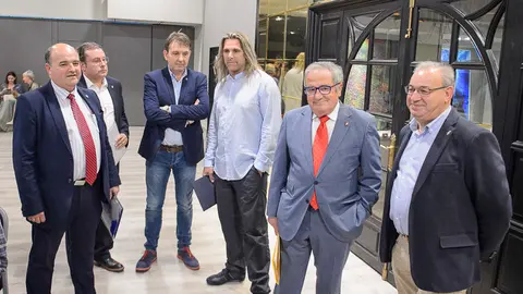 Presentación de la candidatura encabezada por Luis Sabalza a la presidencia y junta directiva del Club Atlético Osasuna. PABLO LASAOSA 01