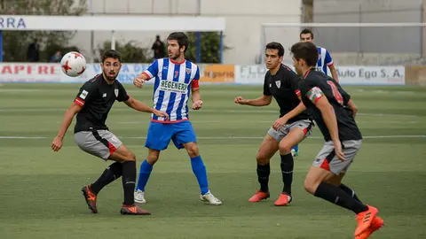 Partido entre el Izarra y el Athletic B en Merkatondoa. PABLO LASAOSA 01 (10)