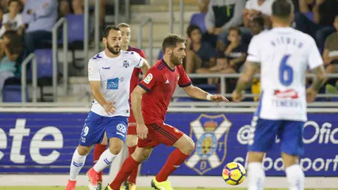 Imágenes del partido disputado entre el Tenerife y Osasuna en la 12ª jornada de liga. LALIGA 123 (4)