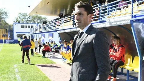 Julio Velázquez entrena al Alcorcón. La Liga.