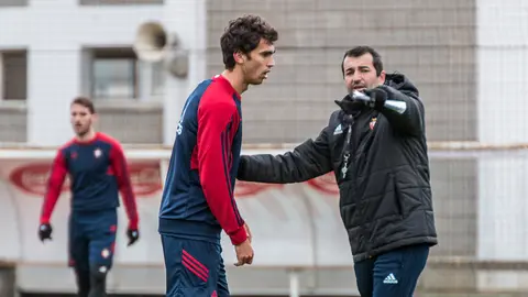 Entrenamiento de Osasuna en las instalaciones de Tajonar antes del partido de Liga ante el Numancia (47). IÑIGO ALZUGARAY
