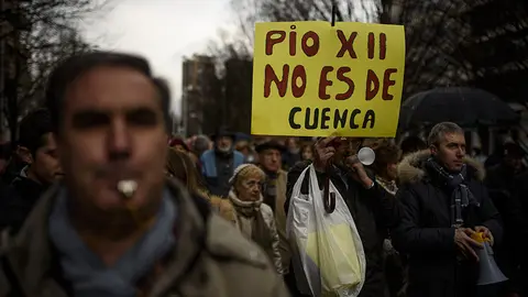 Manifestación convocada bajo el lema _Todos cabemos en Pio XII_. MIGUEL OSÉS_5