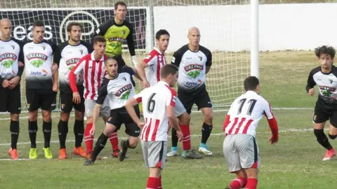 Partido del Tudelano ante el Athletic B. CD Tudelano.