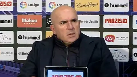 Luis César Sampedro en rueda de prensa.