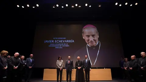Acto académico en memoria del Gran Canciller de la Universidad Javier Echevarría (1994-2016). PABLO LASAOSA 24