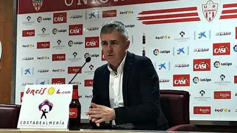 Lucas Alcaraz entren a la UD Almería. Twitter UD Almería.