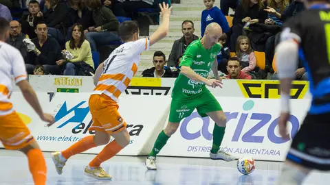 Eseverri. Partido entre el Osasuna Magna y el Cartagena disputado en el pabellón Anaitasuna PABLO LASAOSA (6)