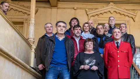 La consejera de Interior, María José Beaumont, participa en el acto de homenaje a los policías forales jubilados en 2017 (22). IÑIGO ALZUGARAY