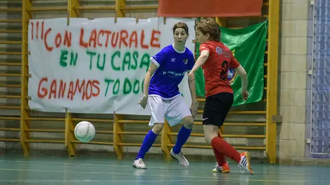 Partido entre Orvina y Chantrea de fútbol sala. PABLO LASAOSA 05