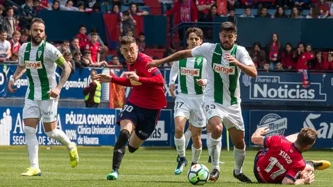 Kike Barja. Partido de Liga entre Osasuna y Córdoba disputado en El Sadar (43). IÑIGO ALZUGARAY