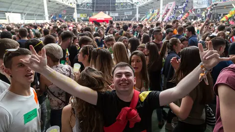 Carpa de Primavera de la UPNA celebrada en el patinódromo del Club Deportivo Amaya (225). IÑIGO ALZUGARAY