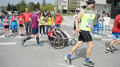 Celebración de la '29 Carrera Popular Hiru-Herri'. PABLO LASAOSA 40