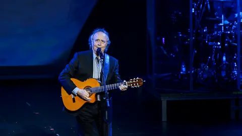 Concierto en Baluarte de Joan Manuel Serrat dentro de su gira 'Mediterráneo Da Capo'. PABLO LASAOSA 02