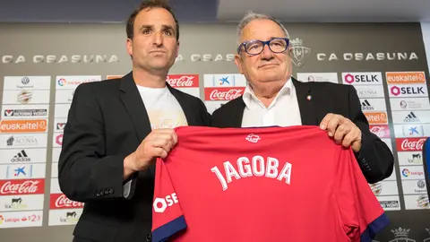 Osasuna presenta al técnico Jagoba Arrasate como entrenador del equipo navarro para la temporada 2018-19 (25). IÑIGO ALZUGARAY