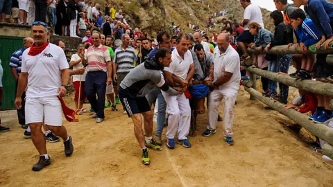 Tercer encierro del Pilon de Falces de 2018. MIGUEL OSÉS (17)
