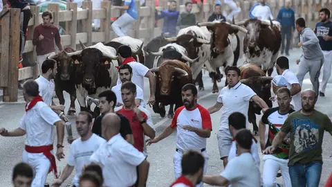 Tercer encierro de las fiestas de Tafalla 2018. PABLO LASAOSA 01