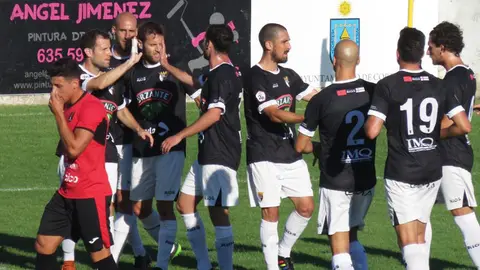 Partido amistoso Cortes - Tudelano (1-7). CD Tudelano.