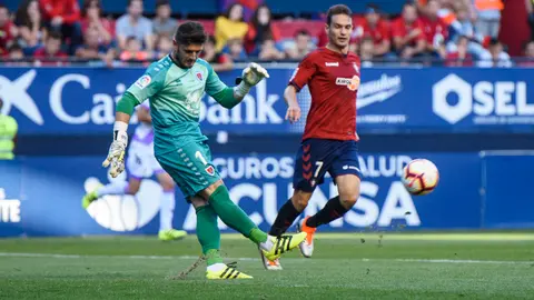 David Rodríguez. Partido entre el Osasuna y el Numancia correspondiente a la 7ª jornada de la Liga. MIGUEL OSÉS_15