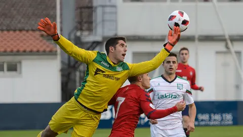 Partido entre Osasuna B y Beti Kozkor en Tajonar. PABLO LASAOSA 09