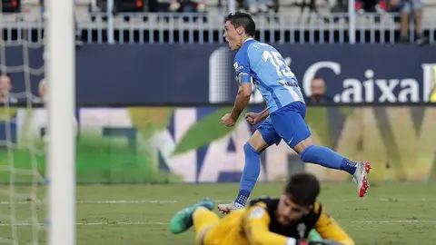 Federico Ricca celebra un gol del equipo andaluz. Málaga CF.