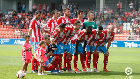 Equipo titular del CD Lugo en el Anxo Carro. La Liga.