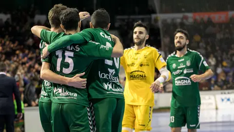 Partido de la Liga Nacional de Fútbol Sala entre Osasuna Magna y Naturpellet Segovia disputado en el pabellón Anaitasuna (20). IÑIGO ALZUGARAY