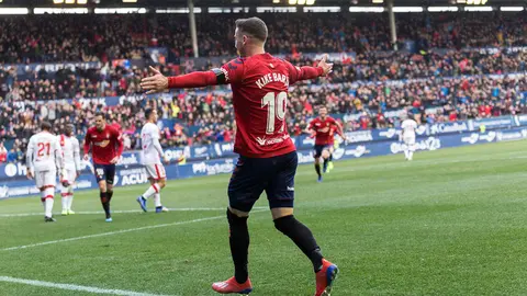 Partido entre Osasuna y Mallorca disputado en El Sadar (74). IÑIGO ALZUGARAY