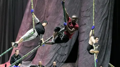 Ensayo del espectáculo 'Toruk, el primer vuelo' del Cirque du Soleil en el Pabellón Navarra Arena de Pamplona (14). IÑIGO ALZUGARAY