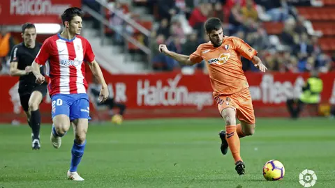 Imagen del Real Sporting - C.A. Osasuna en el estadio El Molinón. LA LIGA123