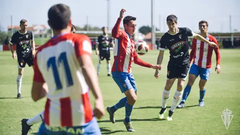 Partido Sporting B - CD Tudelano en Mareo. Chus Monteserín.