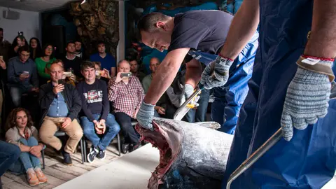 El Ronqueo de Pamplona la empresa de atún rojo salvaje de Cádiz _Gadira_. NOEMÍ VERA  _5