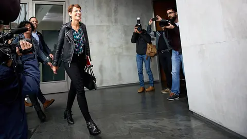 Reunión entre María Chivite (PSN) y Uxue Barkos (Geroa Bai) en el marco de la ronda de contactos que inicia la candidata socialista a la Presidencia del Gobierno de Navarra. IÑIGO ALZUGARAY