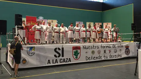 Joteros en el Día de la Caza en el Navarra Arena