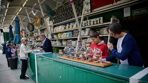 Sorteo en la tómbola de Caritas en Pamplona. IÑIGO ALZUGARAY
