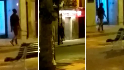 Imágenes del hombre que se paseaba con un macehte por una calle del centro de Tafalla NAVARRACOM