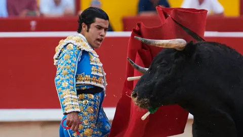 Novillada de las fiestas de San Fermín 2019 con la ganadería navarra de Pincha lidiada por Francisco de Manuel, Antonio Grande y Diego San Román. PABLO LASAOSA 17
