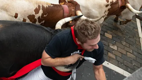 Álex M. Simón, segundo encierro, pamplona, 2019, curva mercaderes