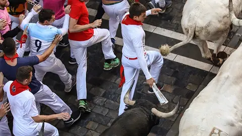 Cuarto encierro con toros de la ganadería Jandilla en Estafeta.Maite H.Mateo-6