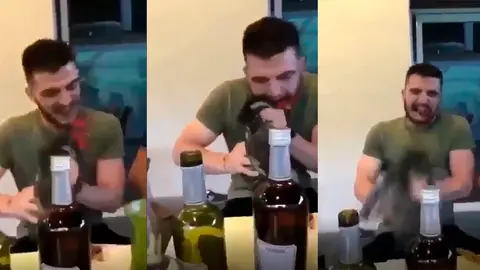 Varias organizaciones animalistas denuncian a un pelotari por arrancarle la cabeza a un gallo con la boca